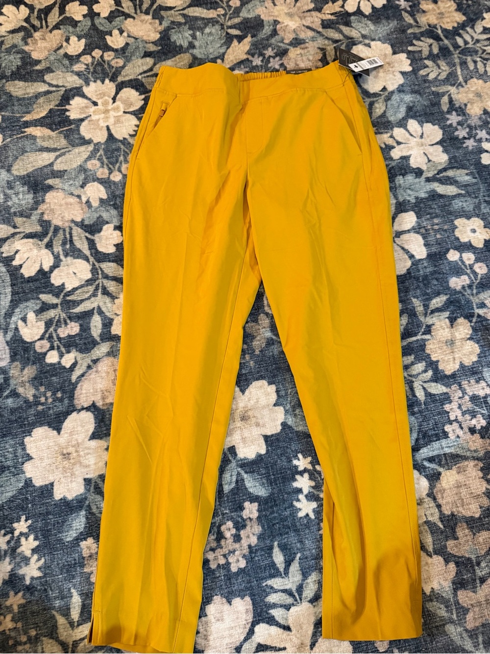 The Limited Mustard Yellow Tailored Pants travel wear Skinny Ankle